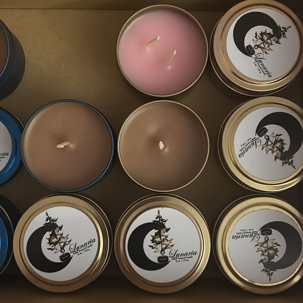 Artisanal Handcrafted candles